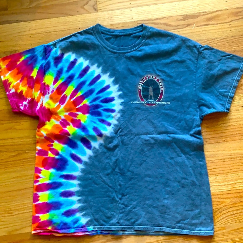 Vintage Leggett, CA Graphic Tee.